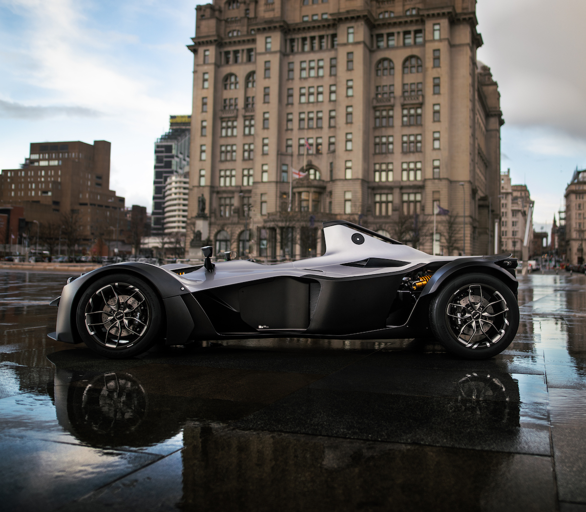 Dymag Carbon Wheels | BAC Mono F
